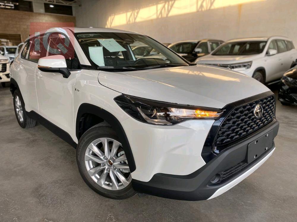 تۆیۆتا کۆرۆلا کرۆس